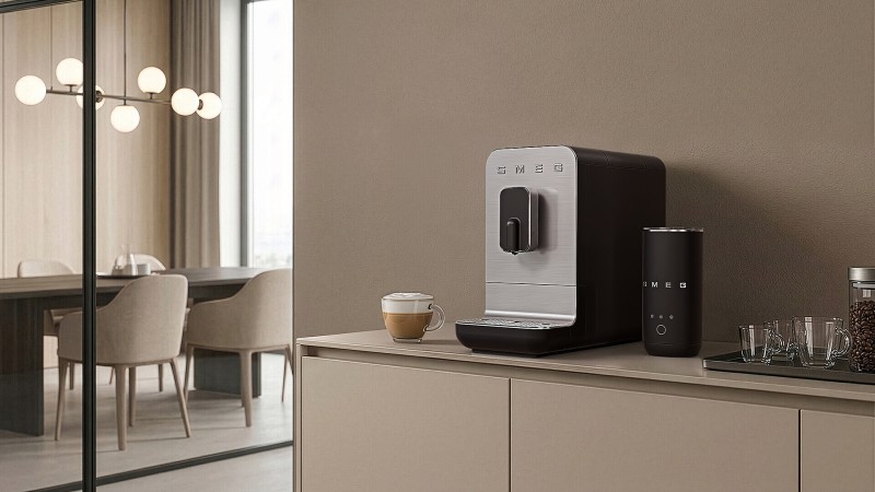 spieniacz-do-mleka-smeg-czarny-mat-kuchnia-kawa.jpg