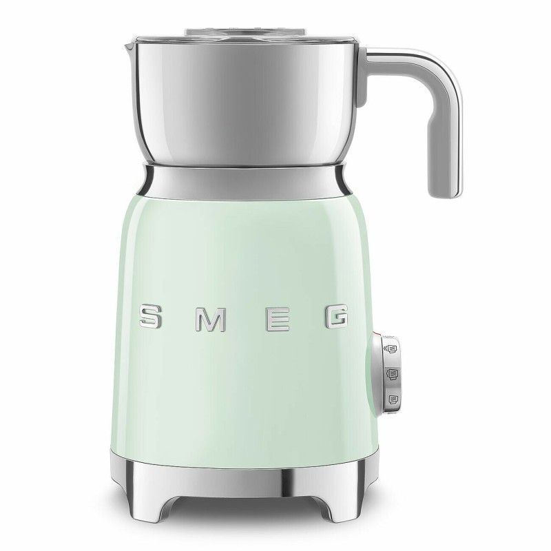 spieniacz-do-mleka-z-raczka-smeg-pastelowa-zielen.jpg