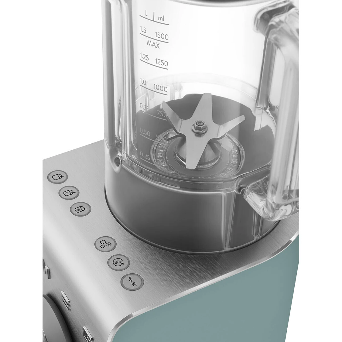 blender-wysokoobrotowy-smeg-czarny-ostrze.jpg