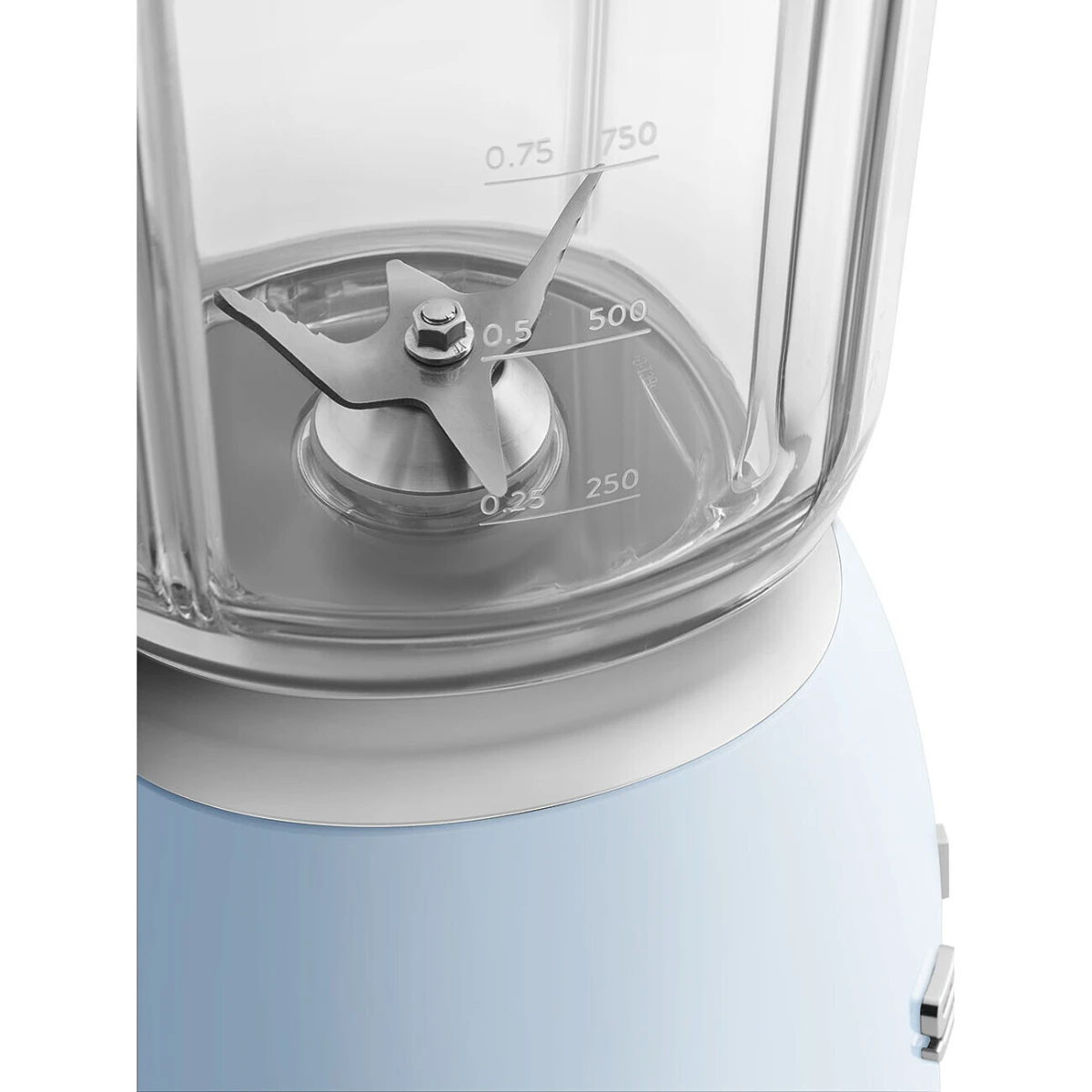 blender-kielichowy-smeg-niebieski-ostrze.jpg