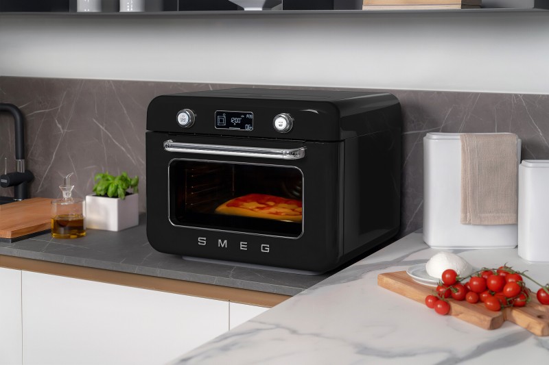 piekarnik-smeg-czarny-kuchnia-smeg.jpg