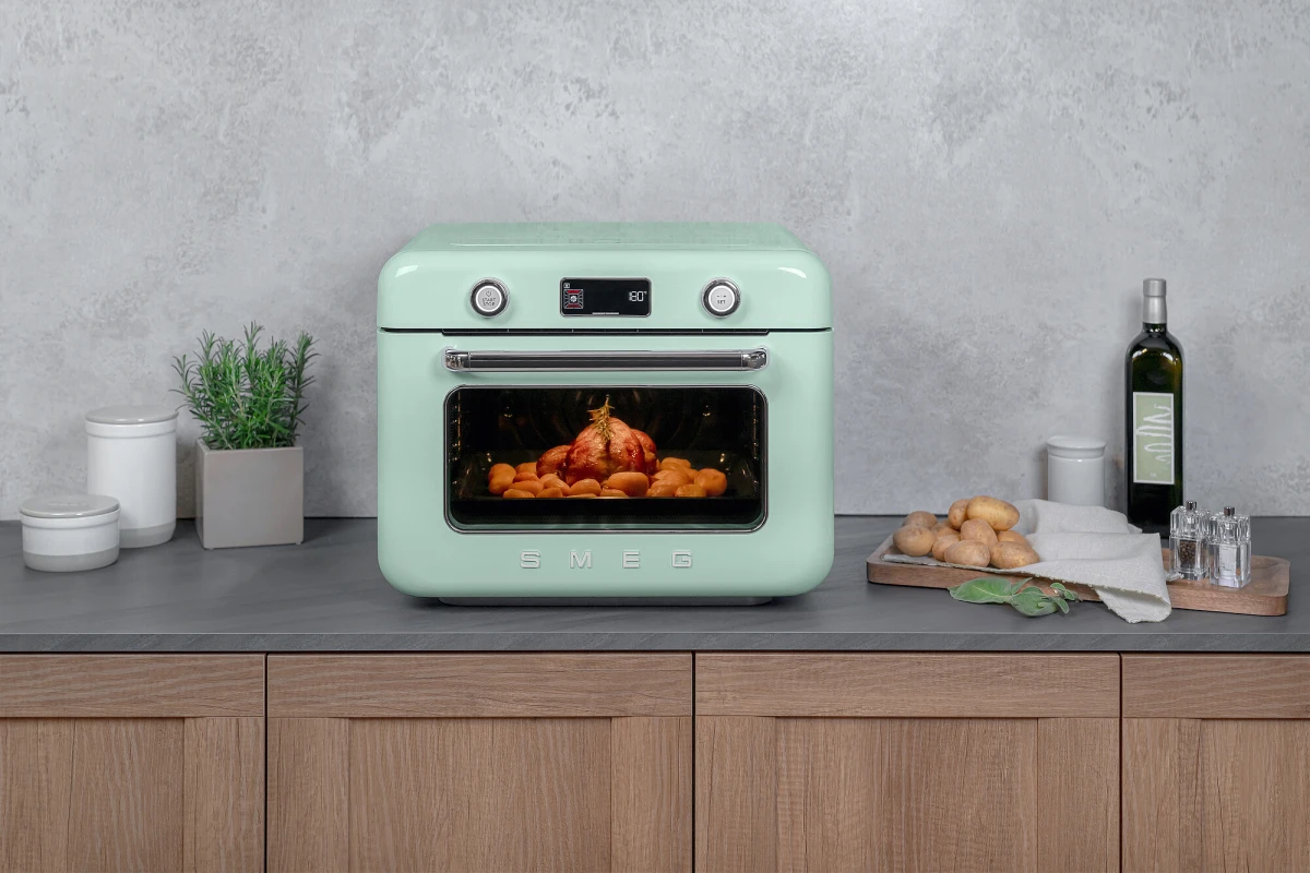 piekarnik-smeg-pastelowa-zielen-kuchnia-pieczenie.jpg
