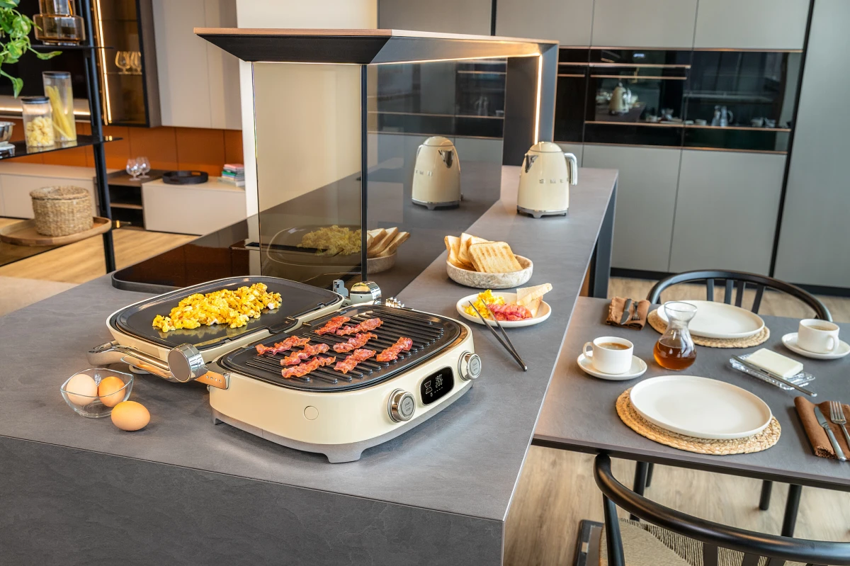 grill-wielofunkcyjny-smeg-kremowy-kuchnia-grill.jpg