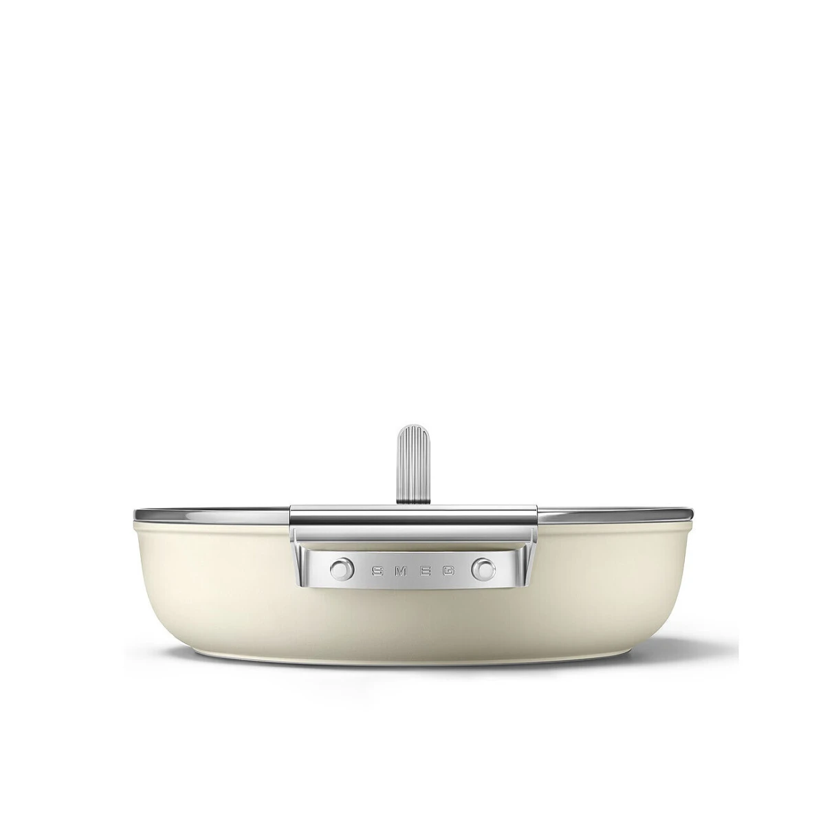 patelnia-gleboka-28-cm-smeg-kremowy-bok-uchwyt.jpg