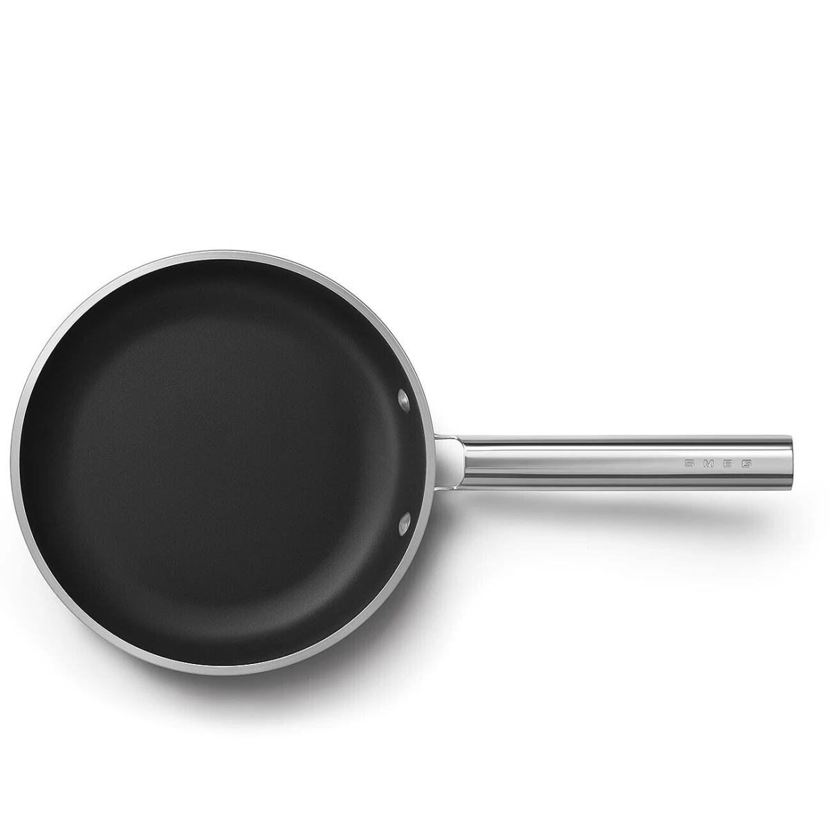 patelnia-24-cm-smeg-kremowy-powloka.jpg