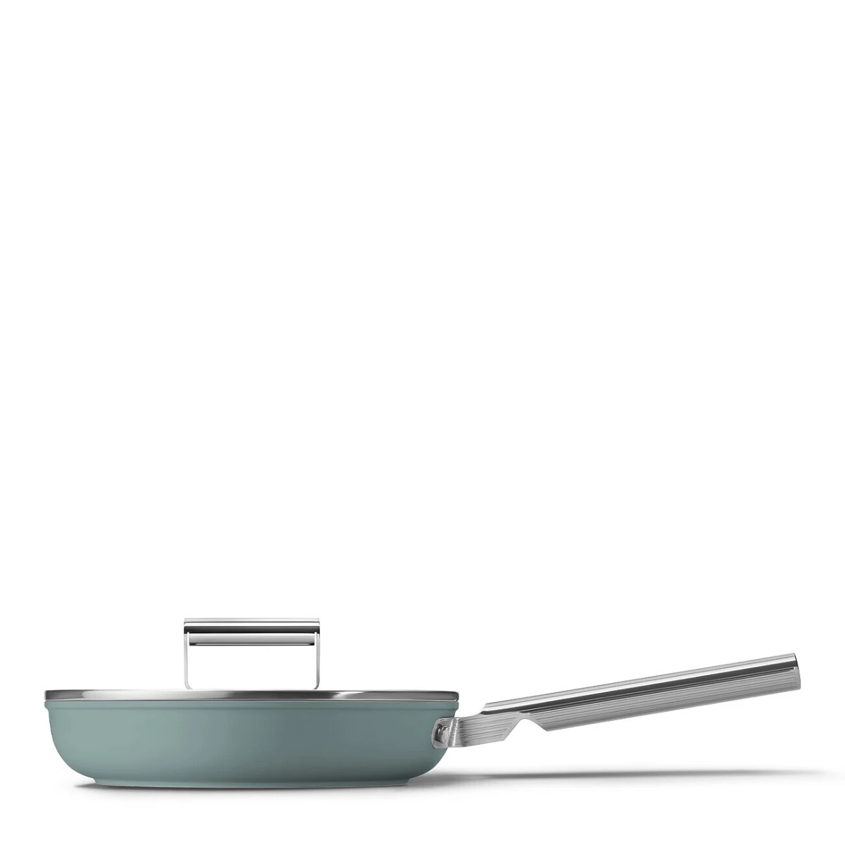 patelnia-24-cm-smeg-zielony-uchwyt-raczka.jpg