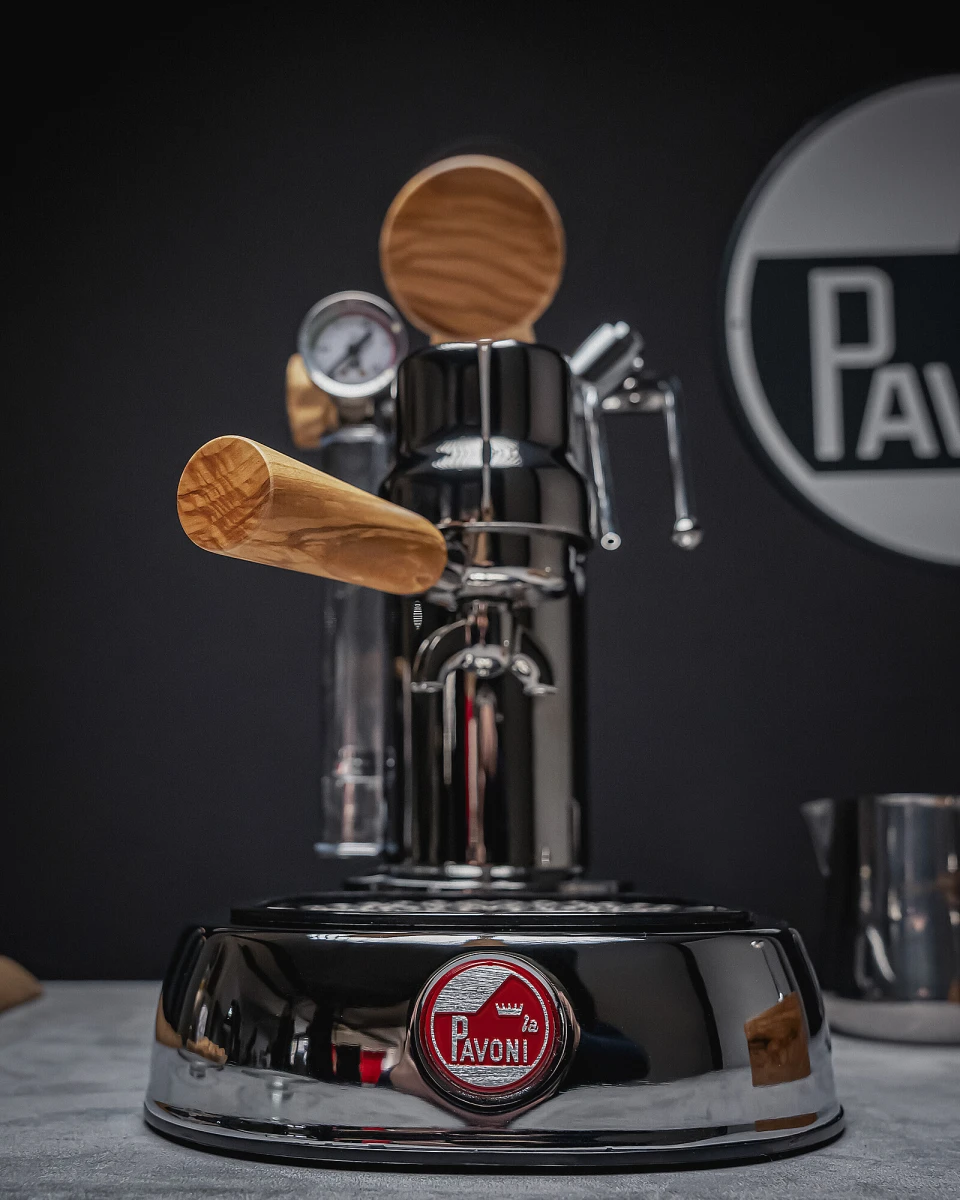 dzwigniowy-ekspres-do-kawy-la-pavoni-special-kolba.jpg