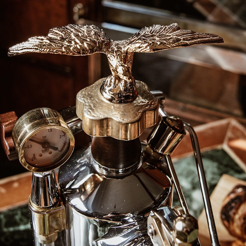 figurka-orla-la-pavoni-zloty-4.jpg