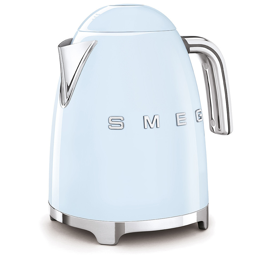 czajnik-smeg-blekitny-bok.jpg