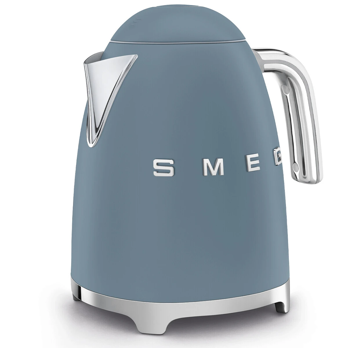 czajnik-smeg-niebieski-mat-bok.jpg
